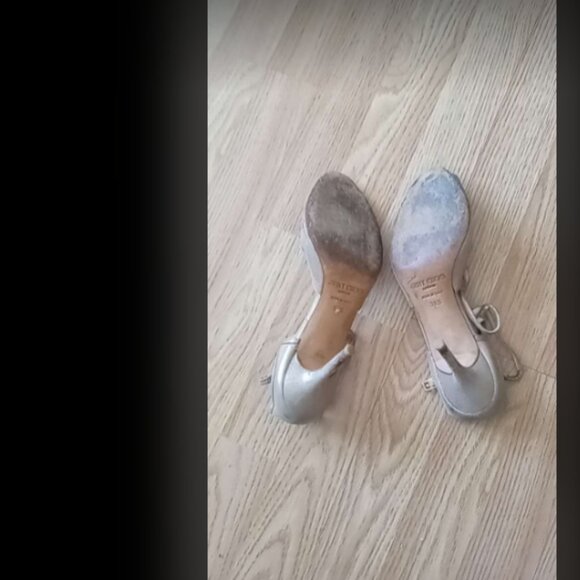 Jimmy Choo Women's Shimmery Peep Toe Heels Sz 38.5 - Picture 3 of 6